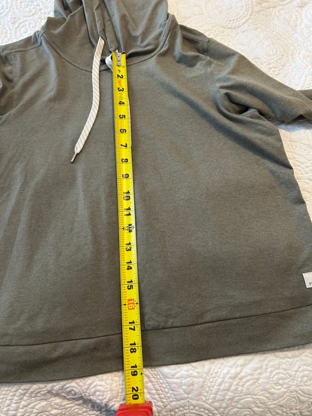 Vuori Women's Olive Green Lightweight Hooded Pullover Sweatshirt - Picture 9 of 12